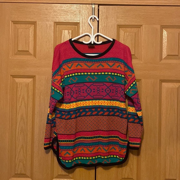 Sweater - Picture 1 of 2
